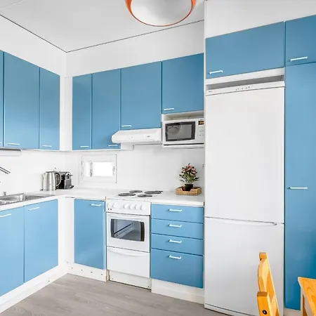 2br For Five Travellers With Parking 赫尔辛基